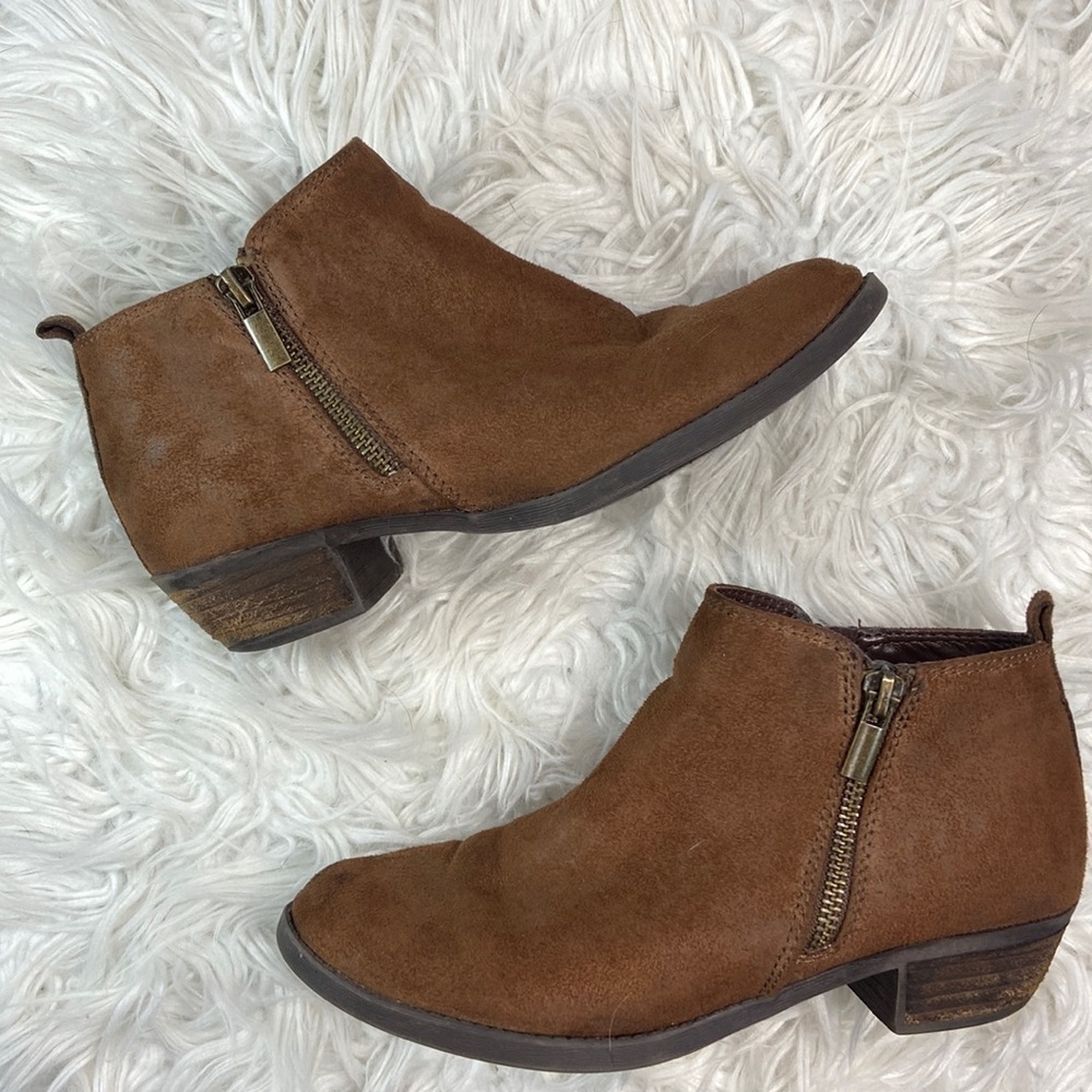 Carlos by Carlos Santana Brown Suede 2 Zippered Heeled Booties